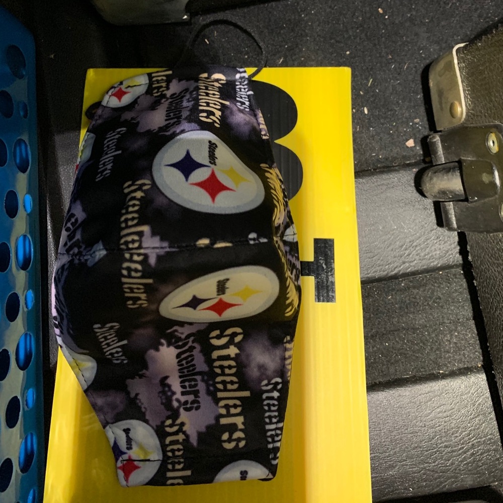 Steelers face mask